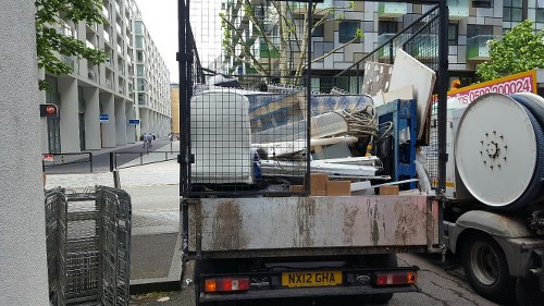 Choosing a reliable rubbish removal service